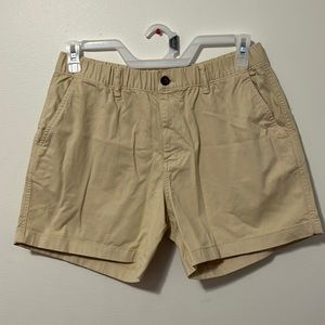 Bearbottom—large khaki shorts w/ 5.5 inseam.